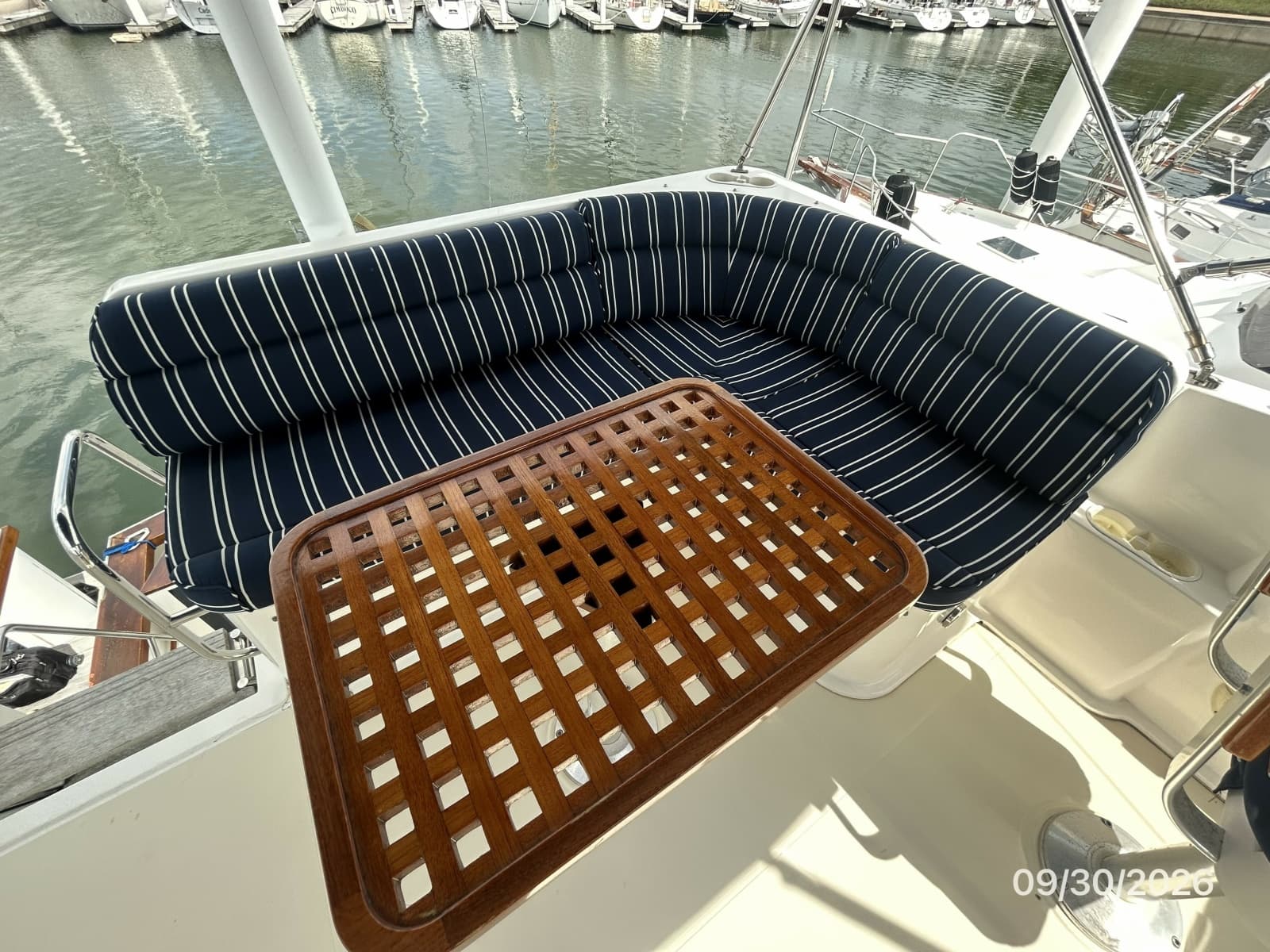 2005 Sabre Flybridge - Photo 21