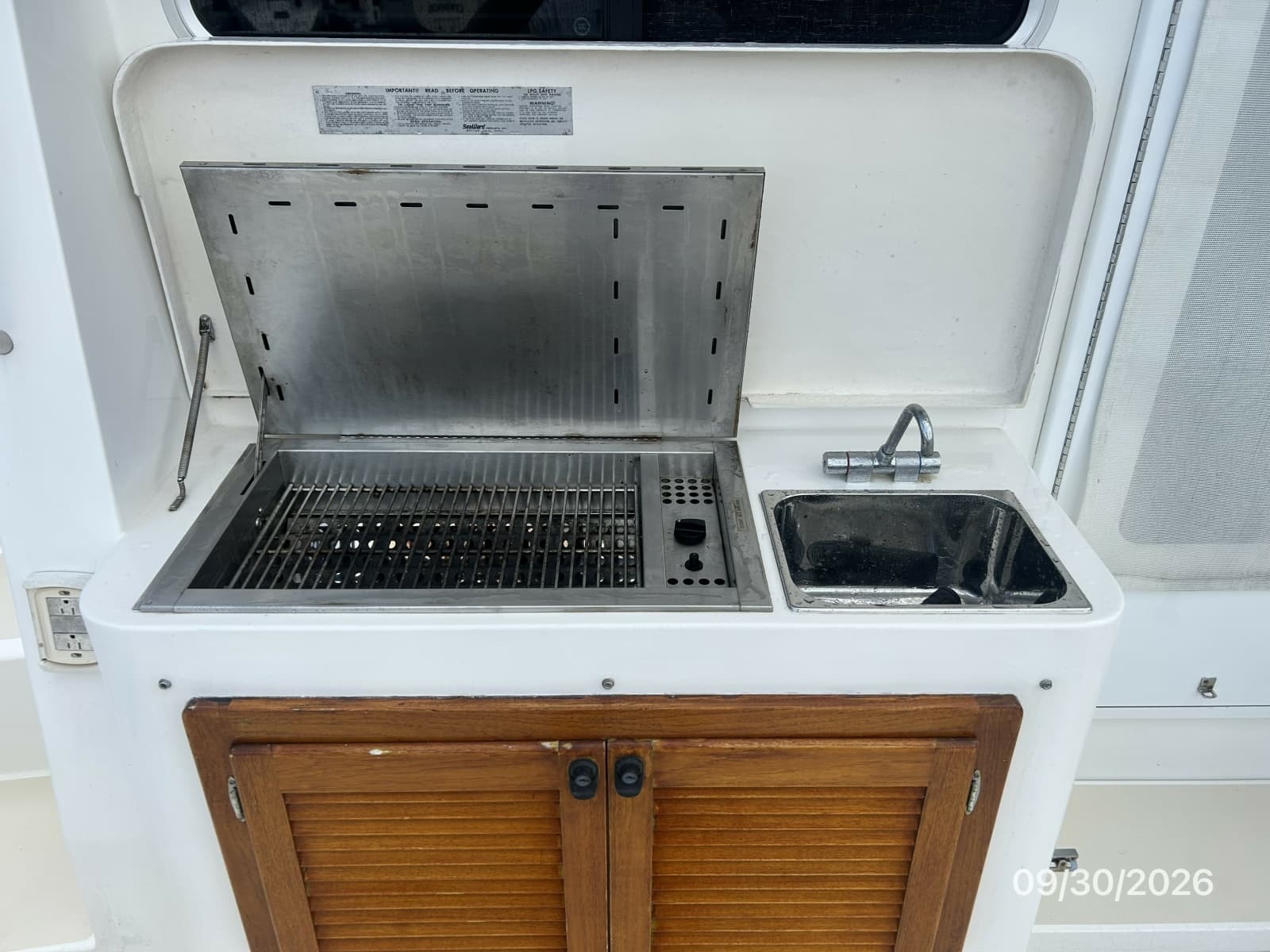 2005 Sabre Flybridge - Photo 30