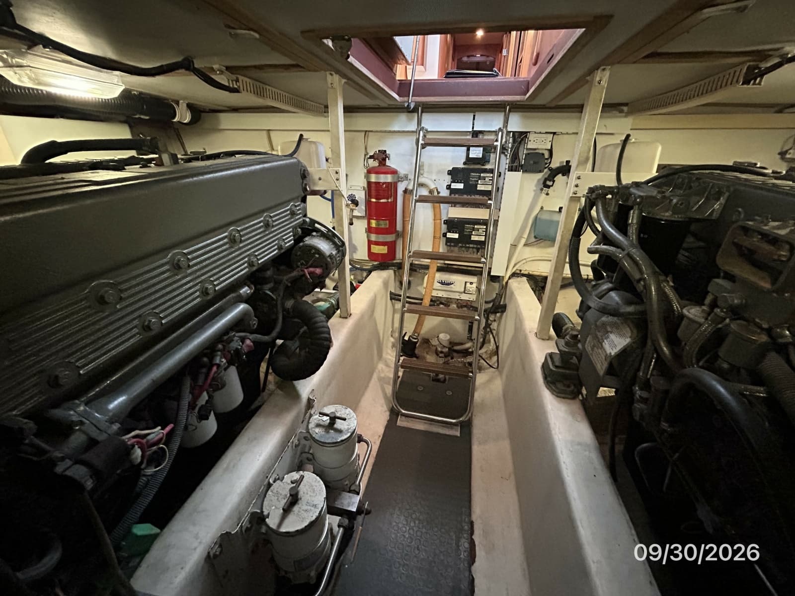 2005 Sabre Flybridge - Photo 52
