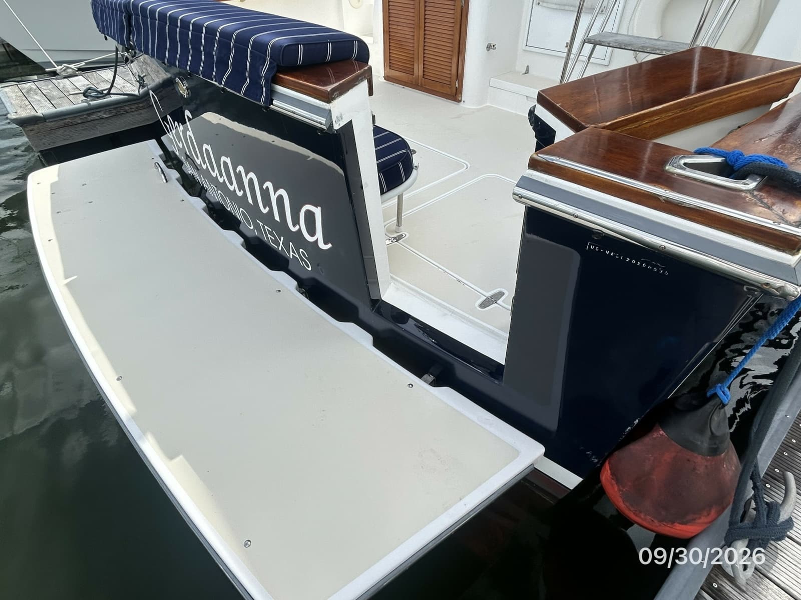 2005 Sabre Flybridge - Photo 31