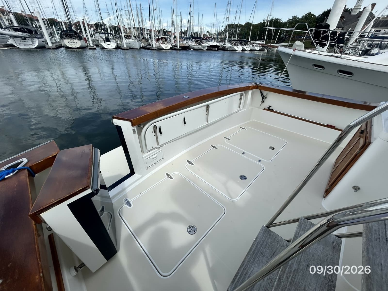2005 Sabre Flybridge - Photo 25