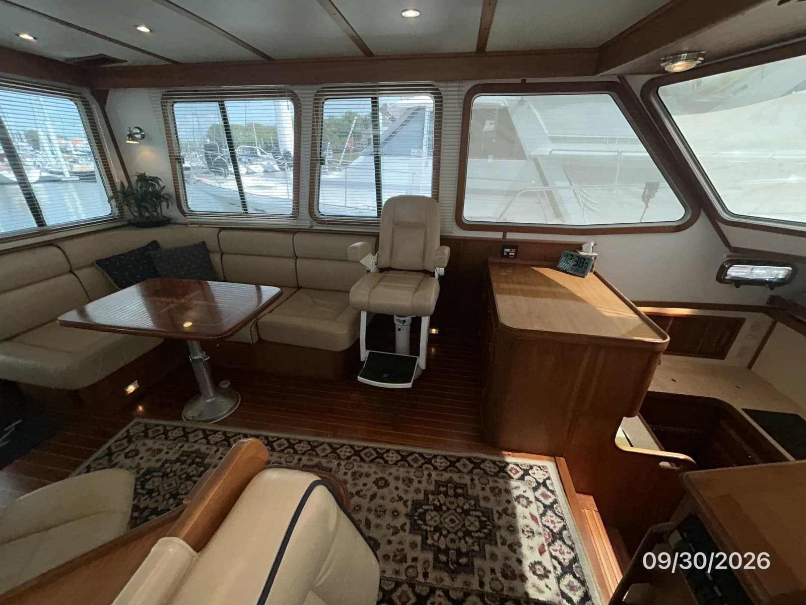 2005 Sabre Flybridge - Photo 34