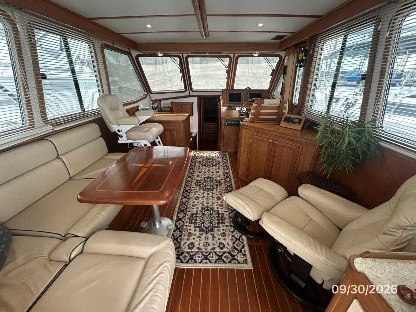 2005 Sabre Flybridge - Photo 32