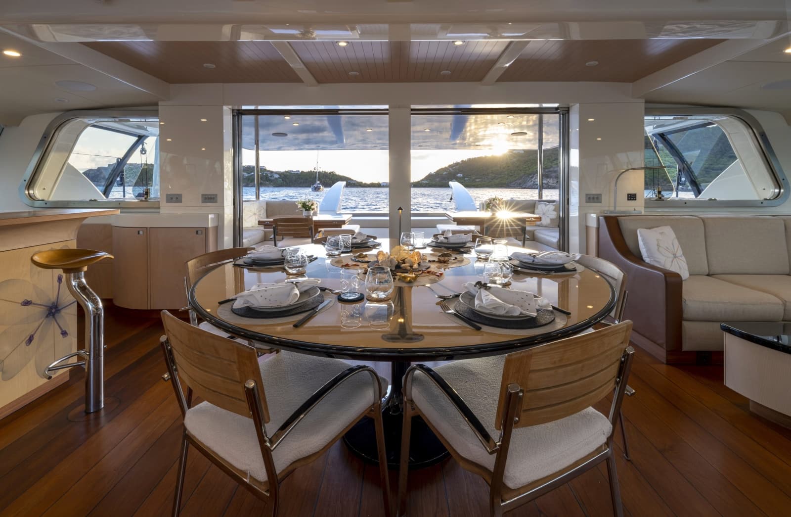 2010 Gunboat  - Photo 28