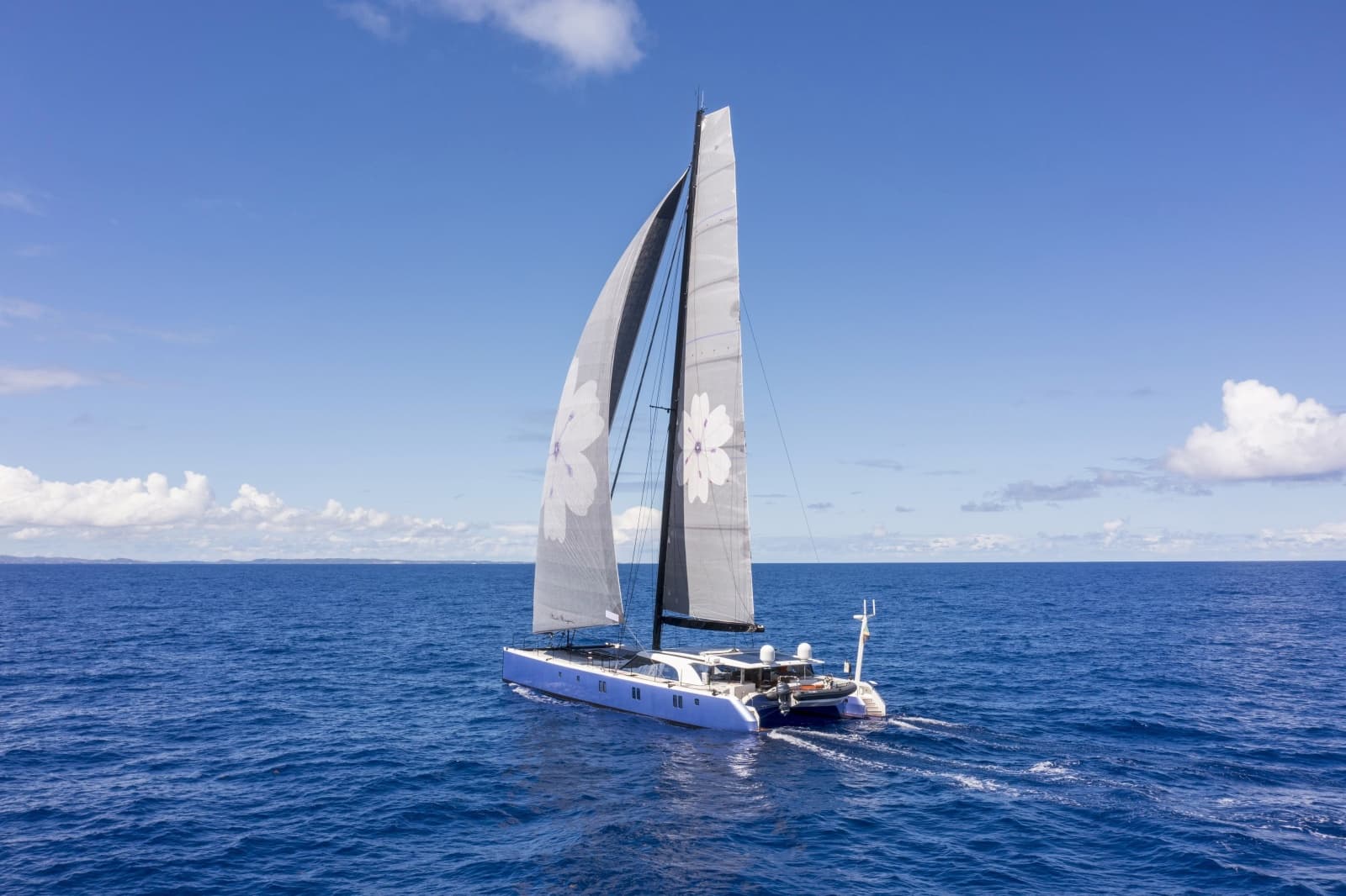 2010 Gunboat  - Photo 3