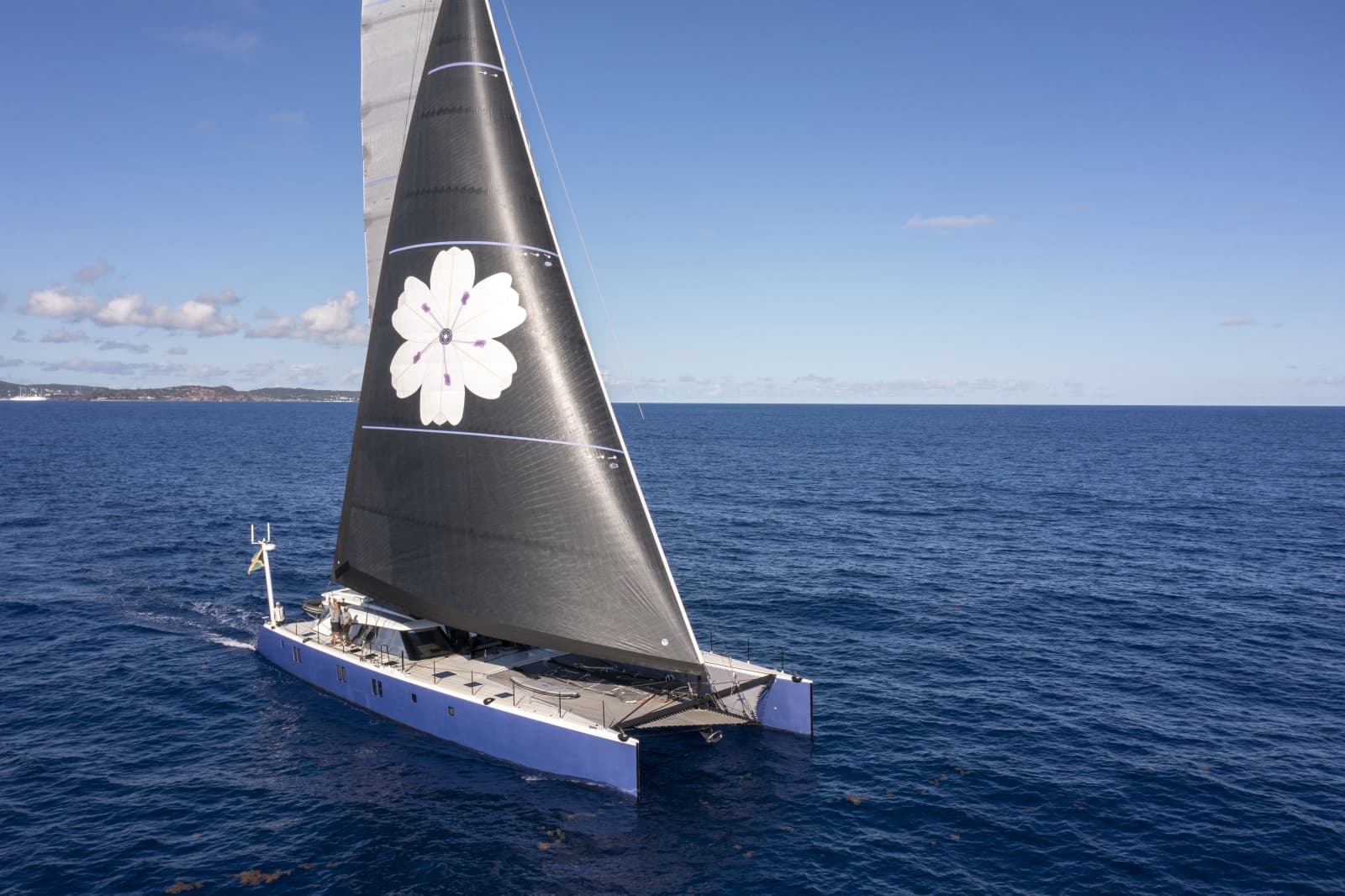 2010 Gunboat  - Photo 2