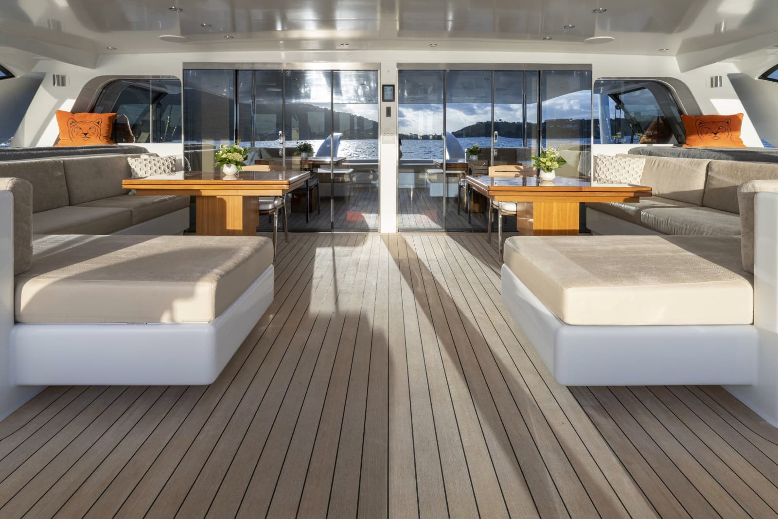 2010 Gunboat  - Photo 17