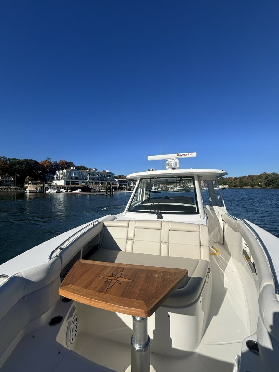 2018 Boston Whaler 350 Realm - Photo 19