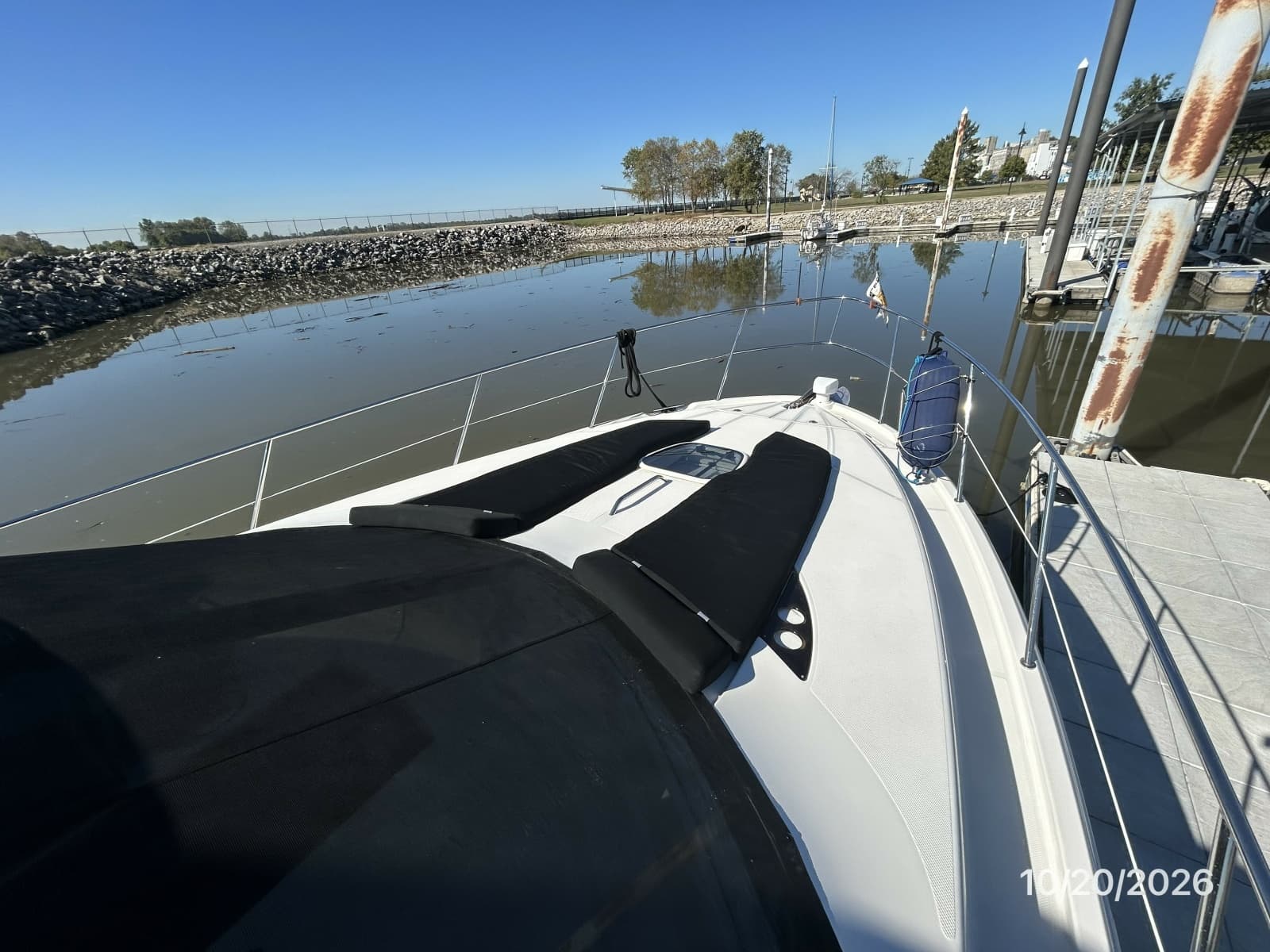 2012 Meridian 441 - Photo 15