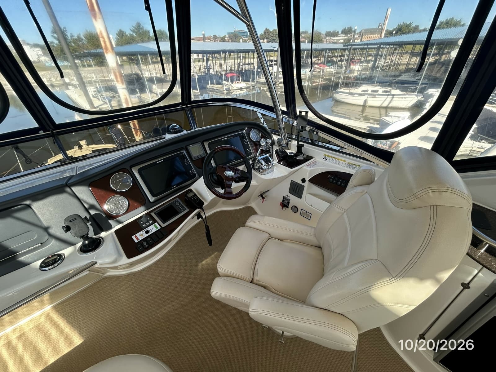 2012 Meridian 441 - Photo 26