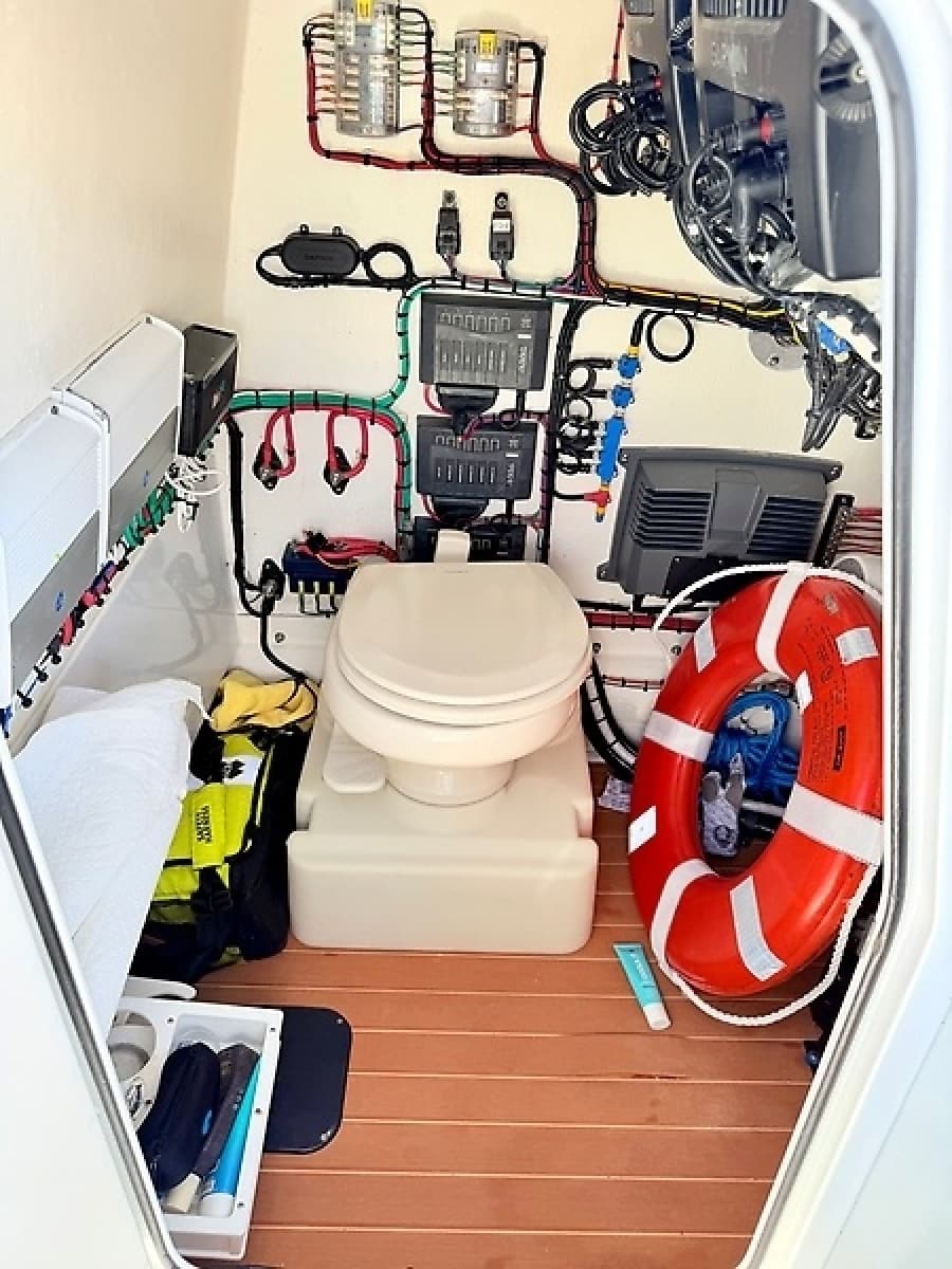 2019 Yellowfin 32 Offshore - Photo 12