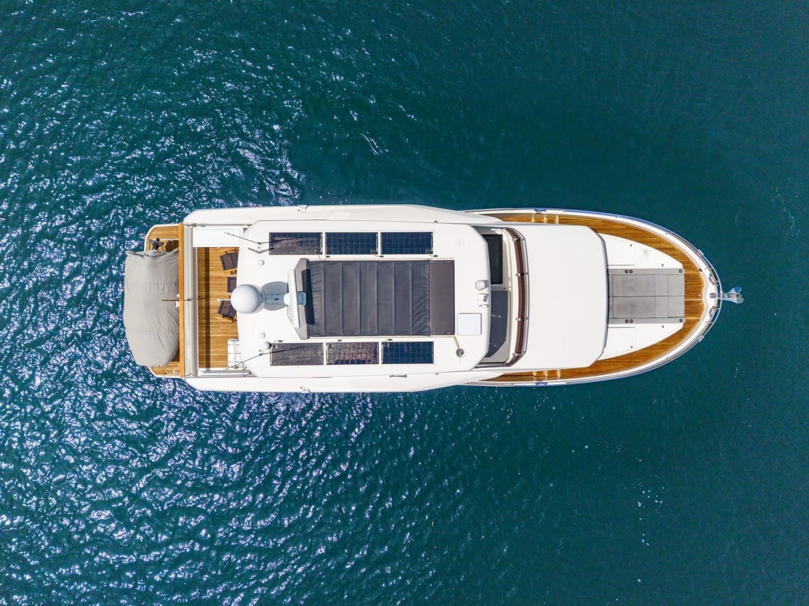 2022 Beneteau Grand Trawler 62 - Photo 57