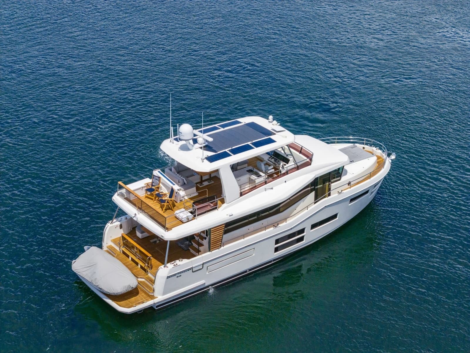 2022 Beneteau Grand Trawler 62 - Photo 58