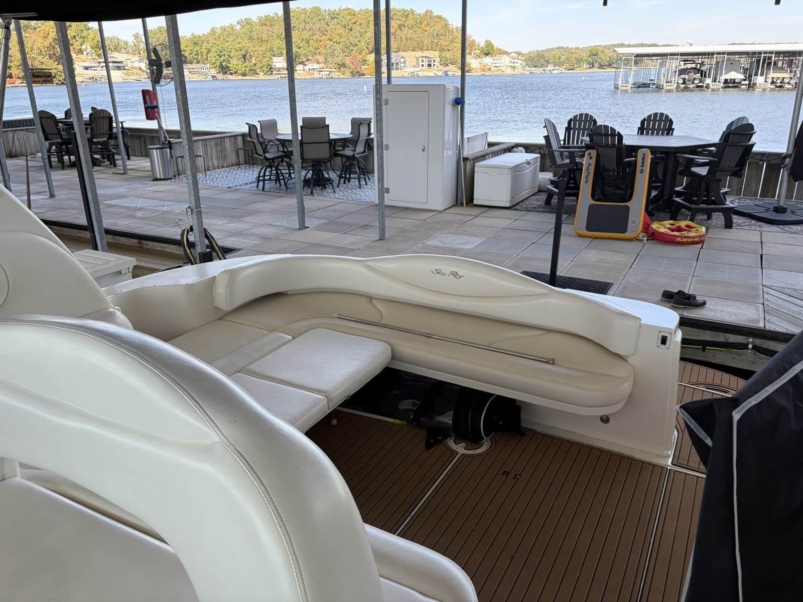 2003 Sea Ray 410 Sundancer - Photo 13