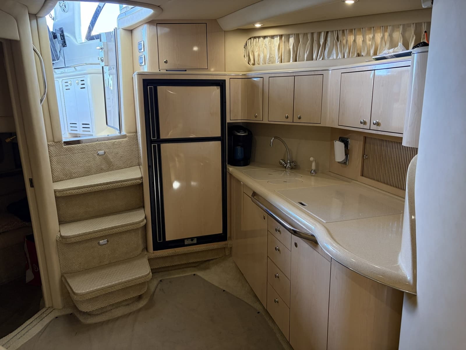 2003 Sea Ray 410 Sundancer - Photo 19