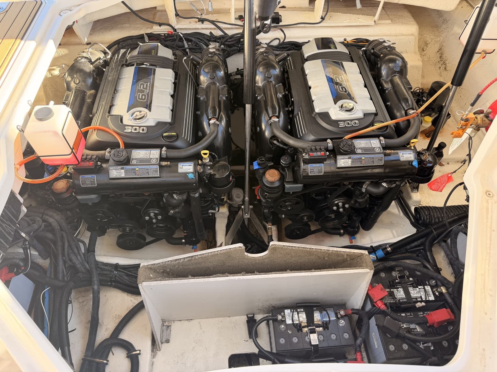 2019 Sea Ray SLX - Photo 16