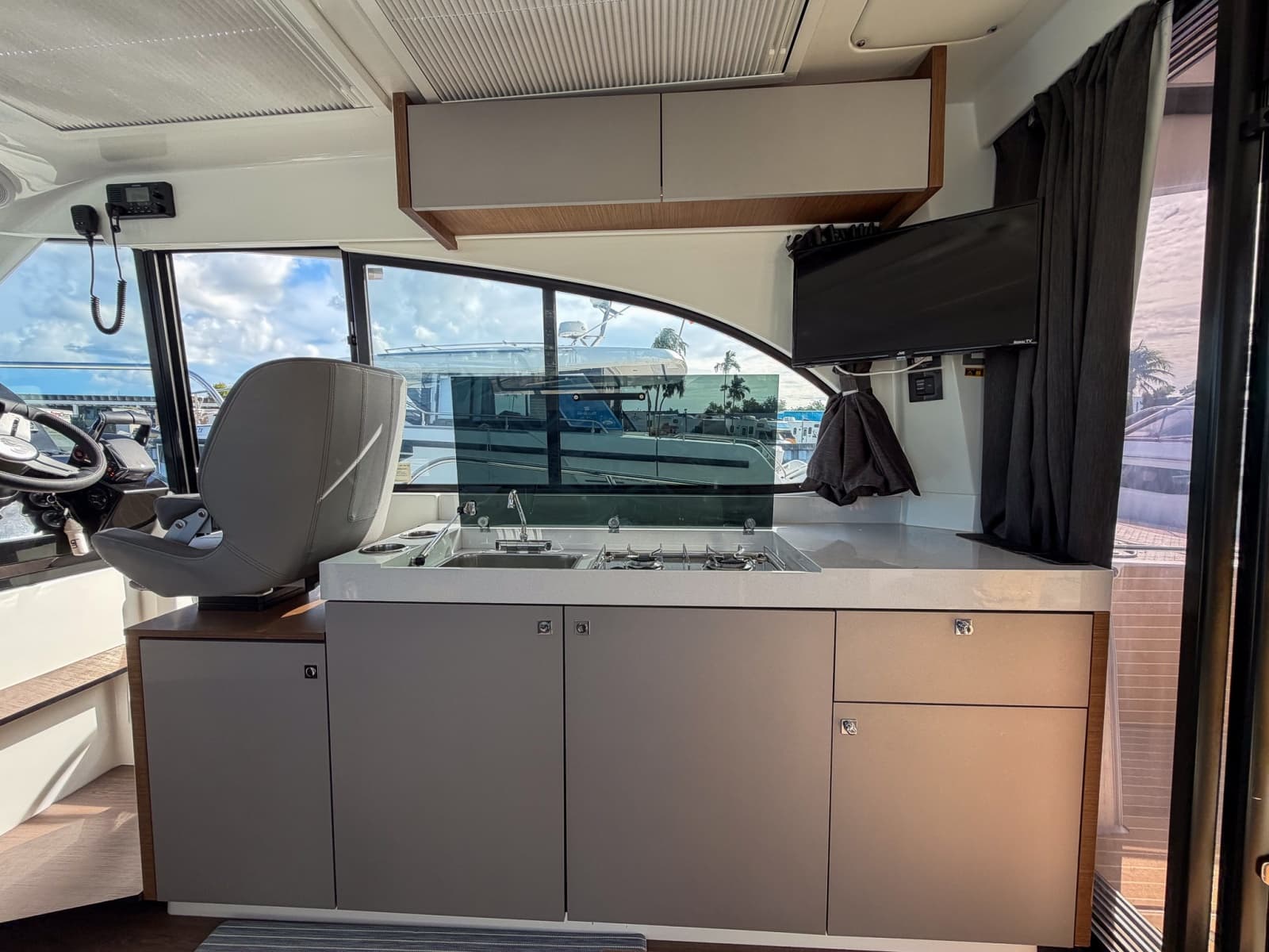 2024 Beneteau Antares 11 Coupe - Photo 46