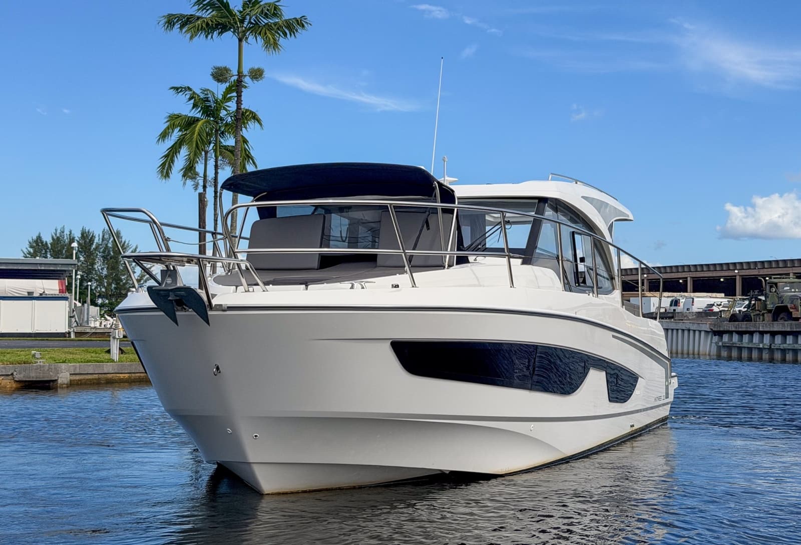 2024 Beneteau Antares 11 Coupe - Photo 4