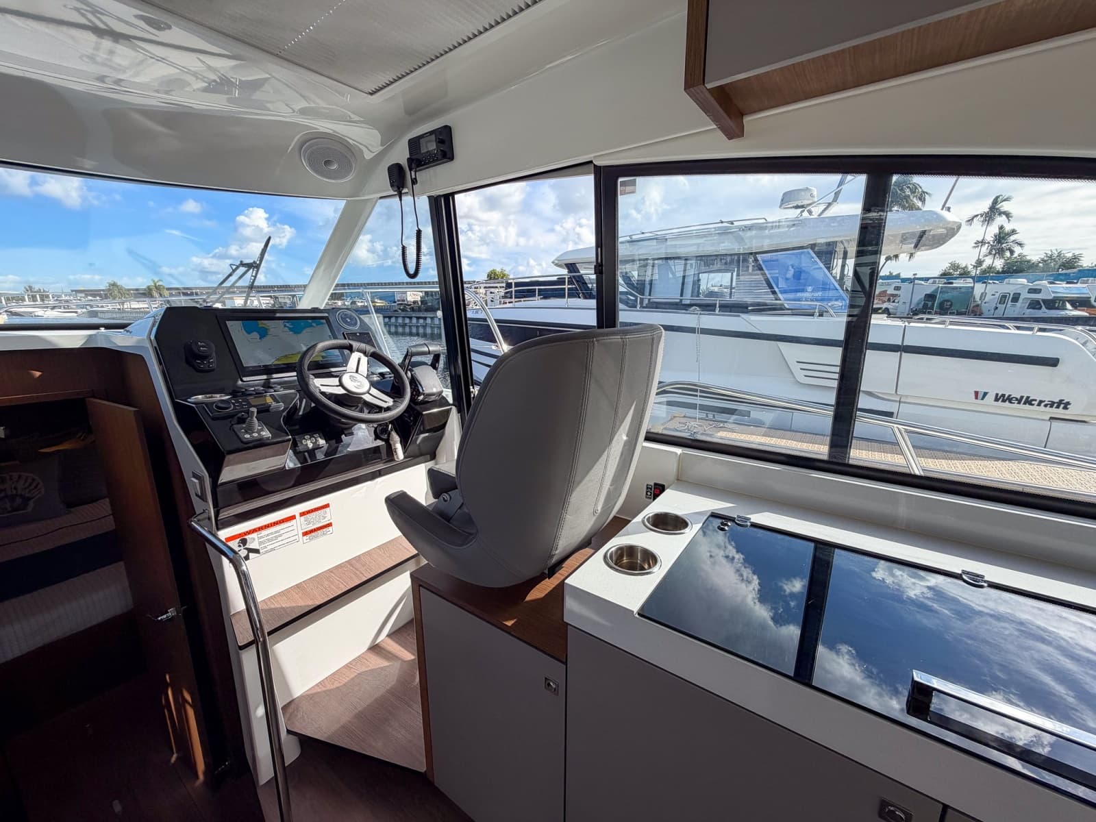 2024 Beneteau Antares 11 Coupe - Photo 44