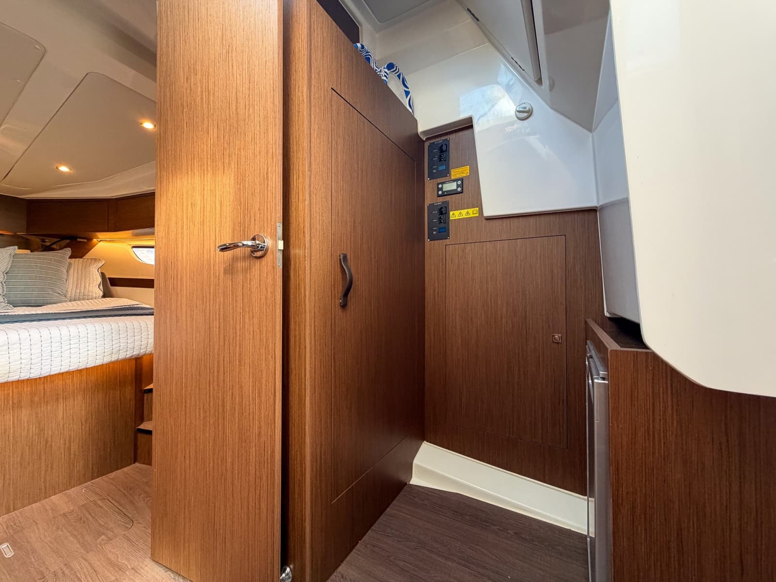 2024 Beneteau Antares 11 Coupe - Photo 40
