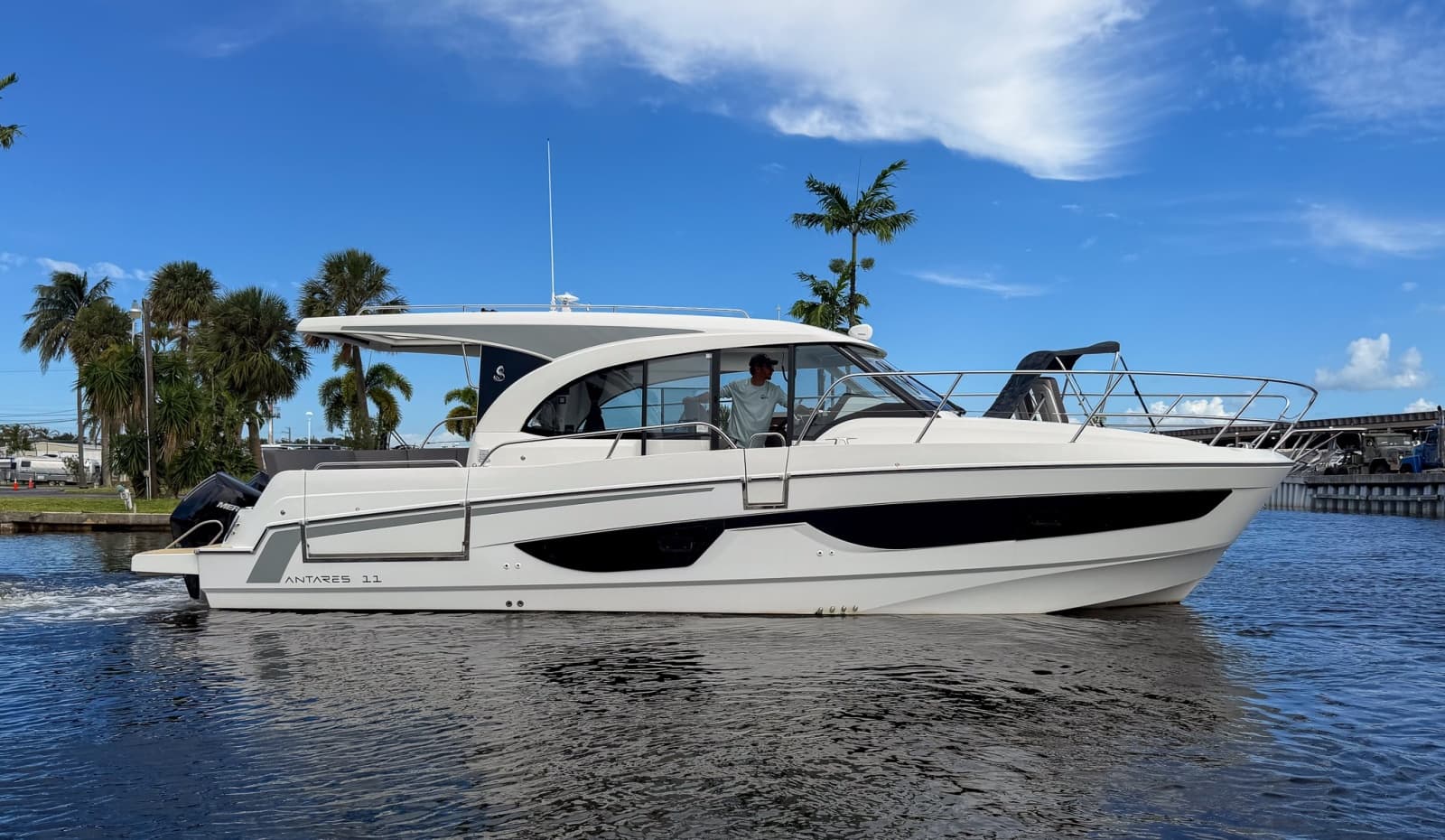 2024 Beneteau Antares 11 Coupe - Photo 9