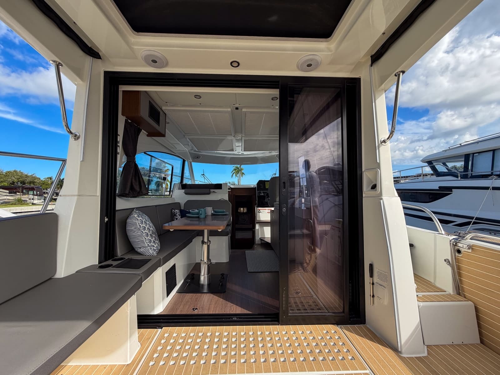 2024 Beneteau Antares 11 Coupe - Photo 52