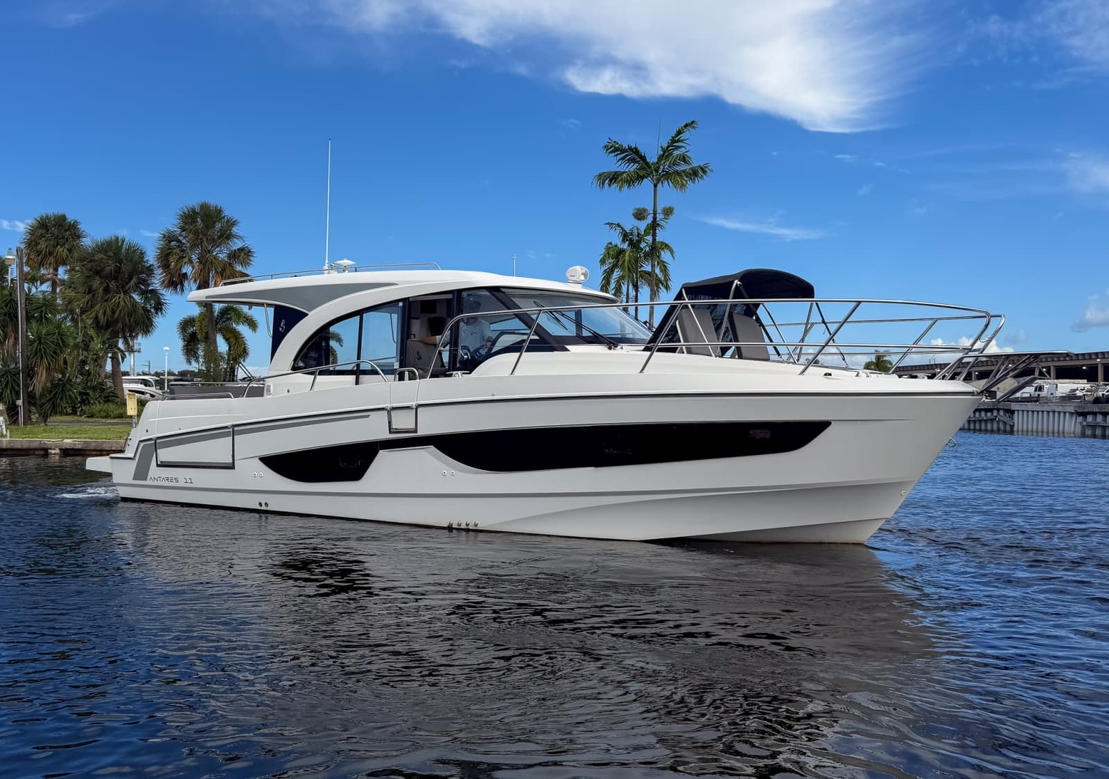 2024 Beneteau Antares 11 Coupe - Photo 7