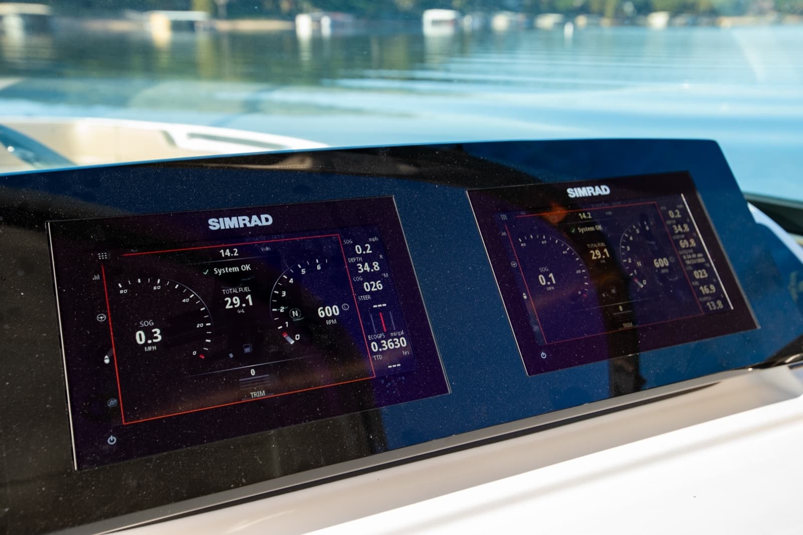 2021 Sea Ray 310 SLX Outboard - Photo 16