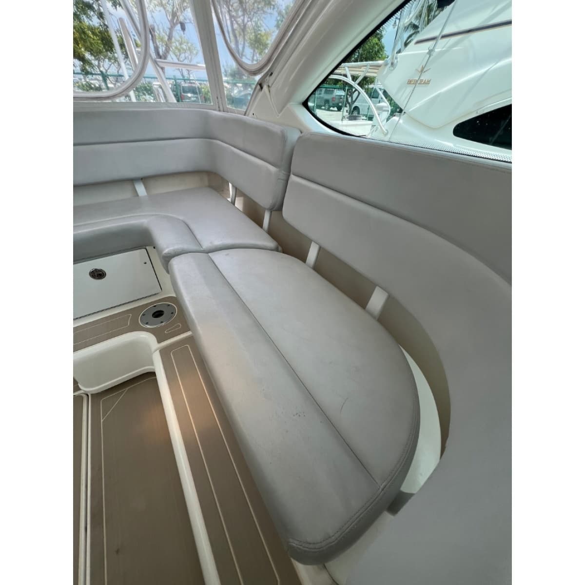 2006 Tiara Yachts 42 Express - Photo 13