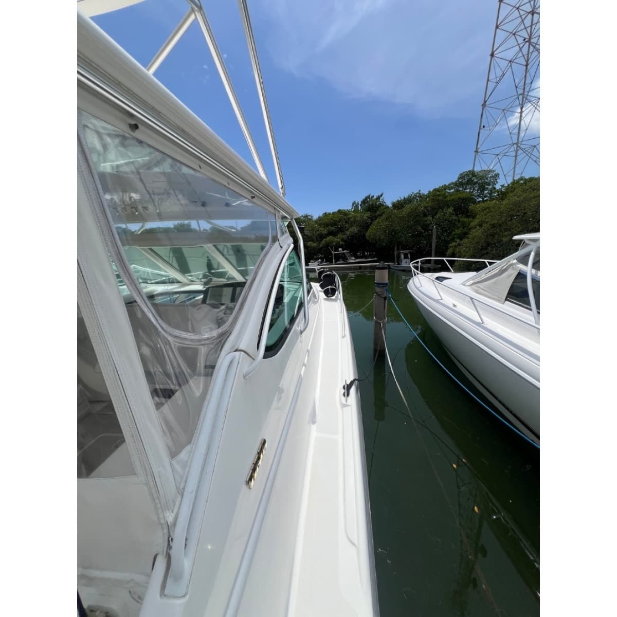 2006 Tiara Yachts 42 Express - Photo 22