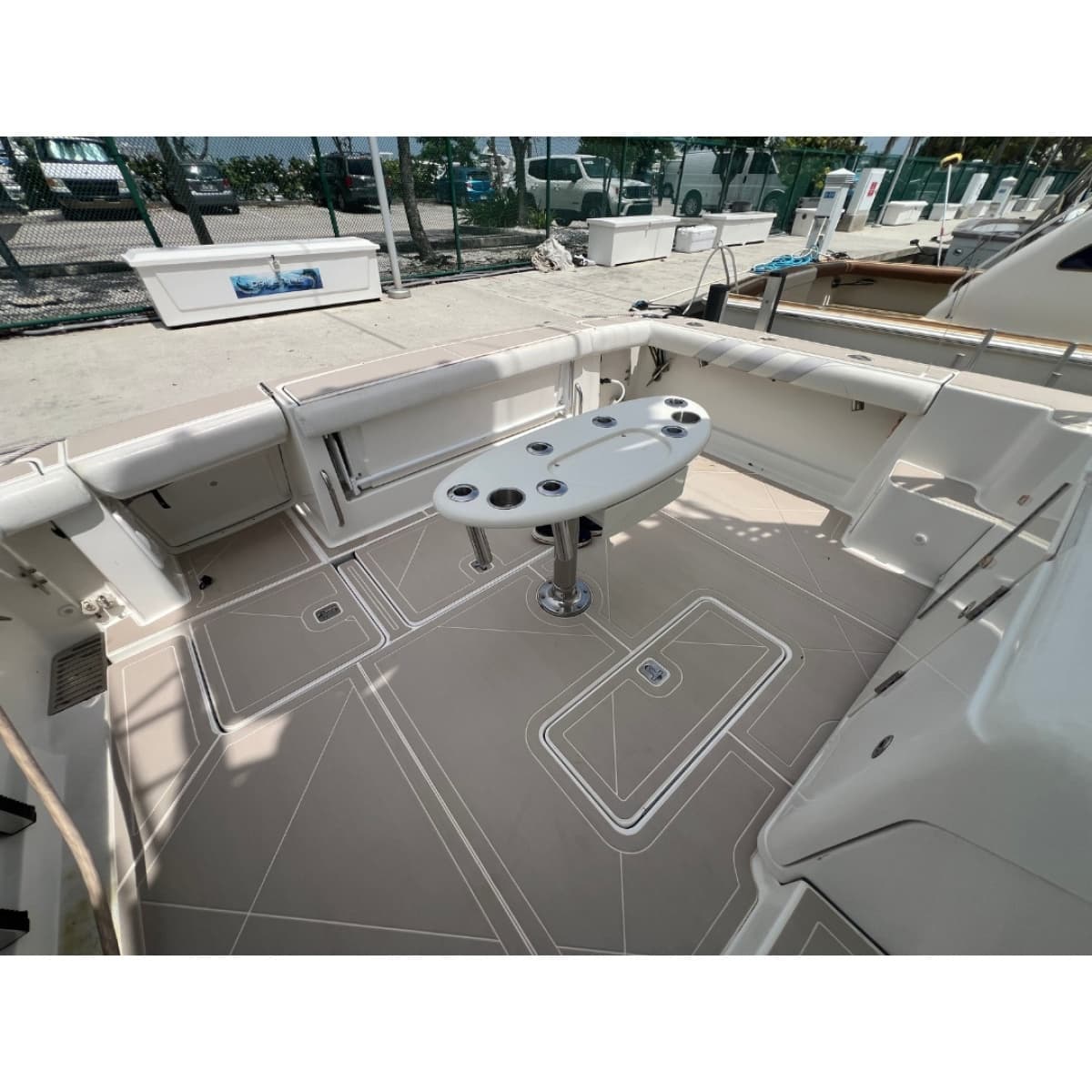 2006 Tiara Yachts 42 Express - Photo 4