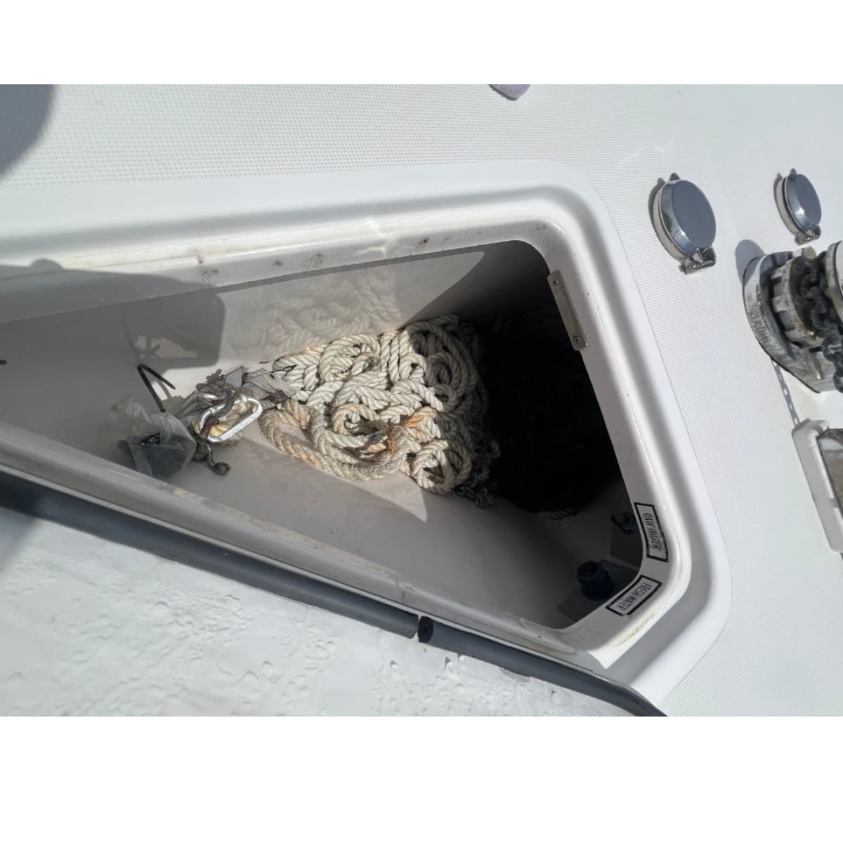 2006 Tiara Yachts 42 Express - Photo 18