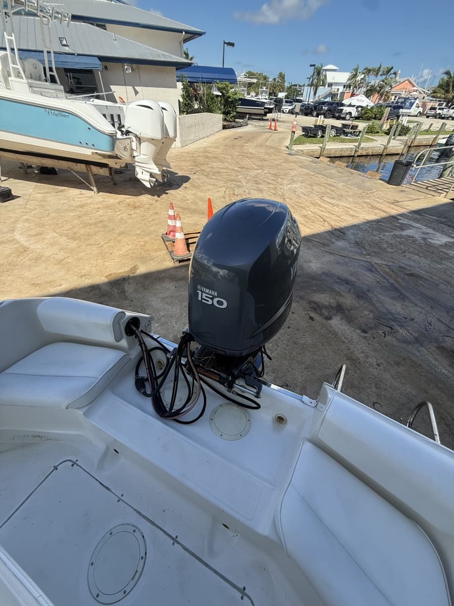 2003 Robalo R190 - Photo 15