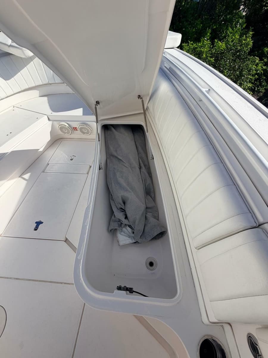2017 Intrepid 327 Center Console - Photo 20