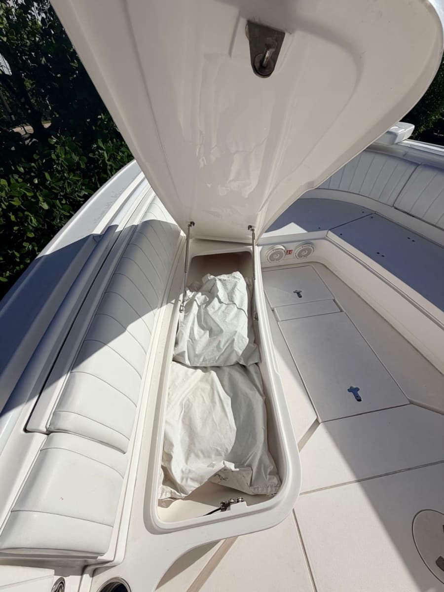 2017 Intrepid 327 Center Console - Photo 19