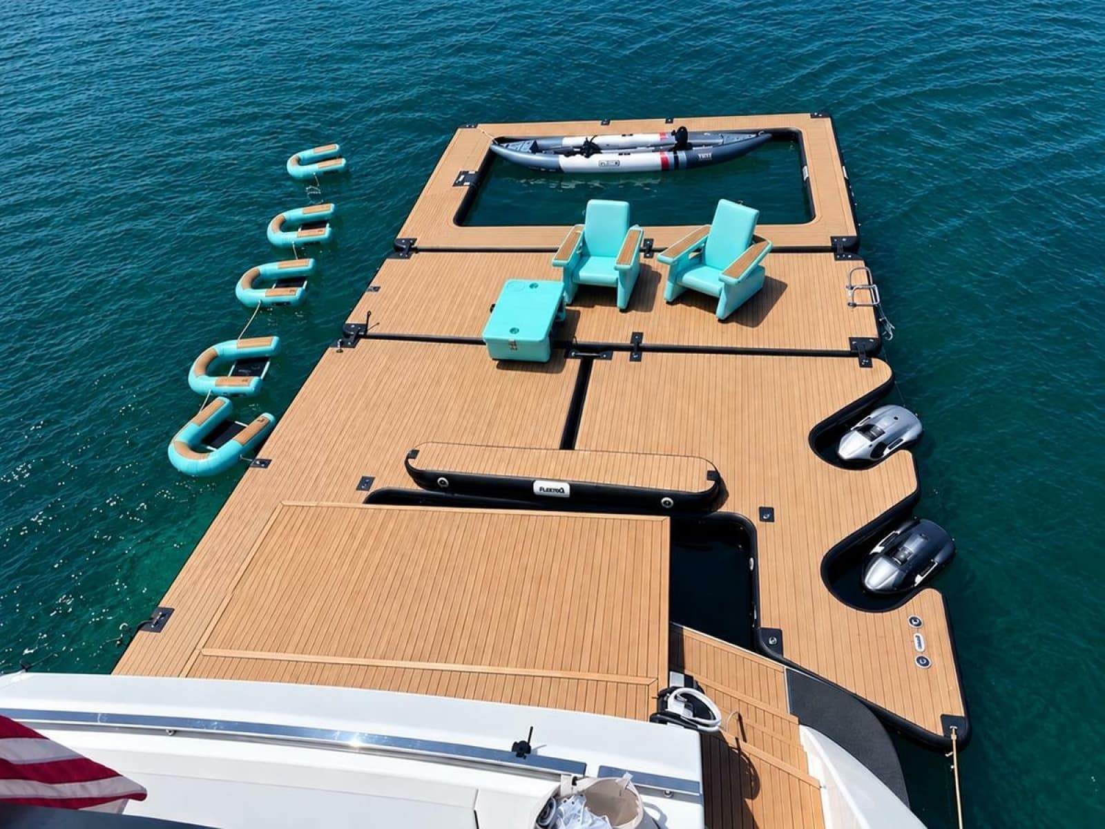 2022 Ferretti Yachts 850 Motoryacht - Photo 11