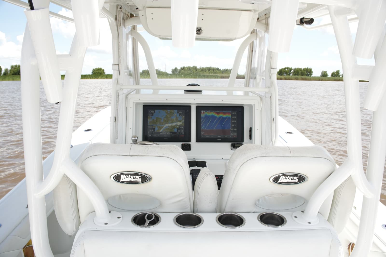 2016 Yellowfin  - Photo 33