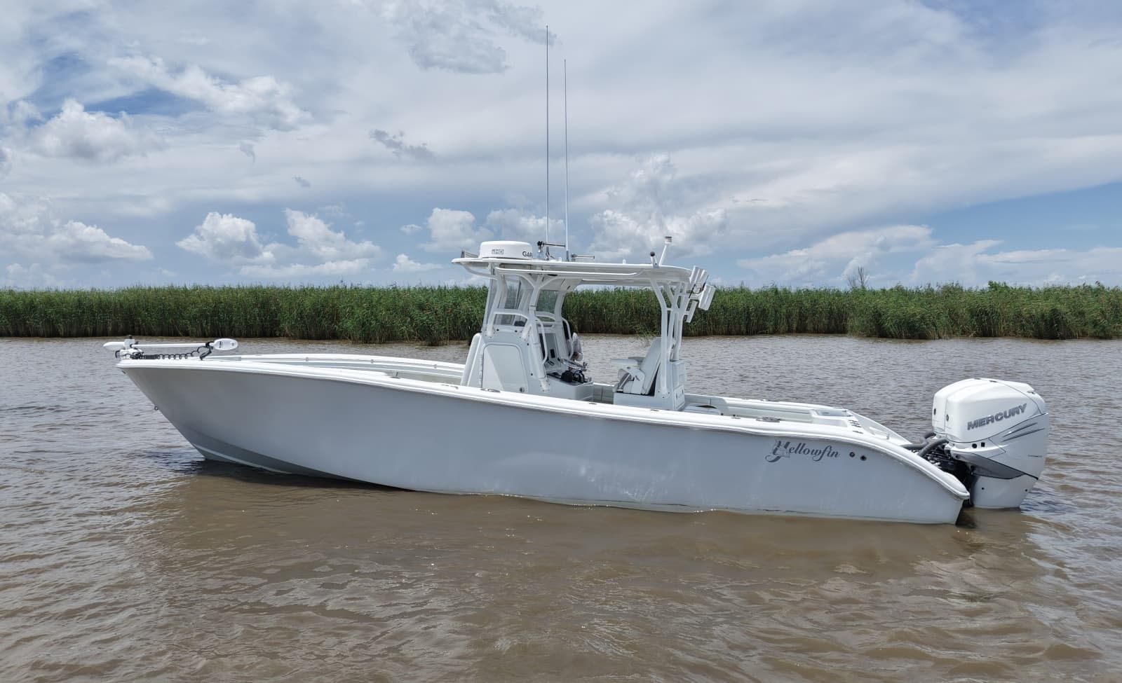 2016 Yellowfin  - Photo 2