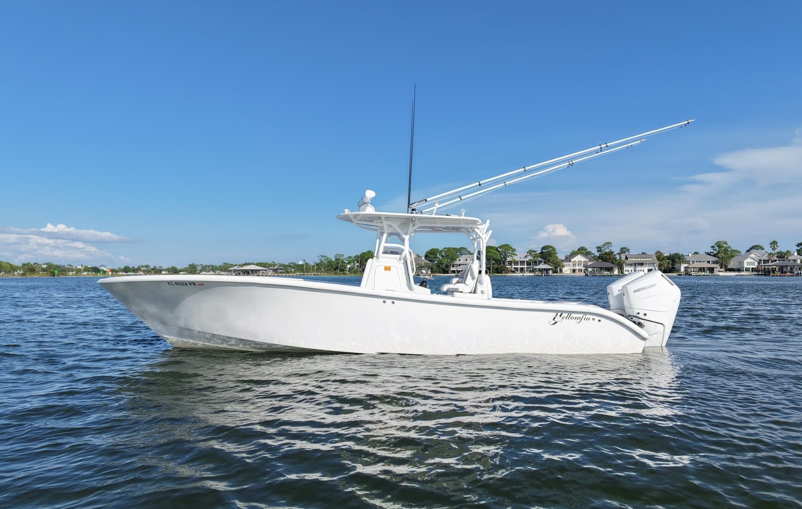 2014 Yellowfin  - Photo 17