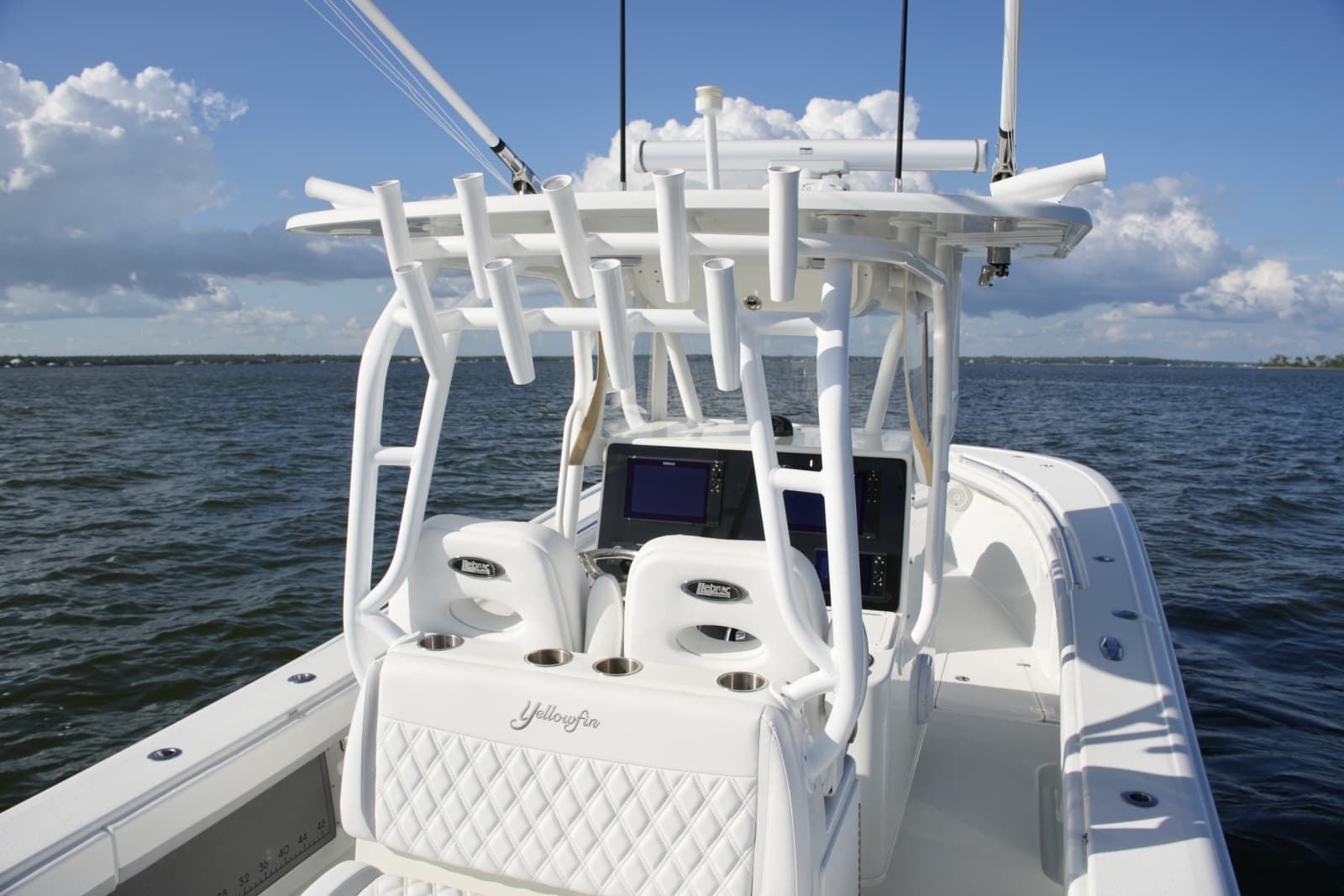 2014 Yellowfin  - Photo 47