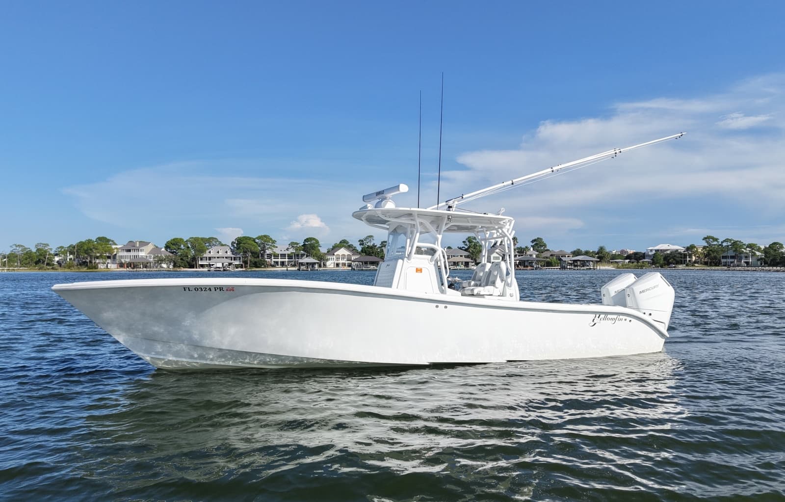 2014 Yellowfin  - Photo 16