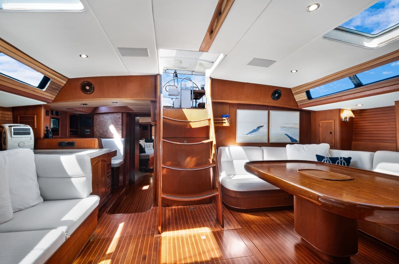1991 Southern Wind 72 - Photo 19