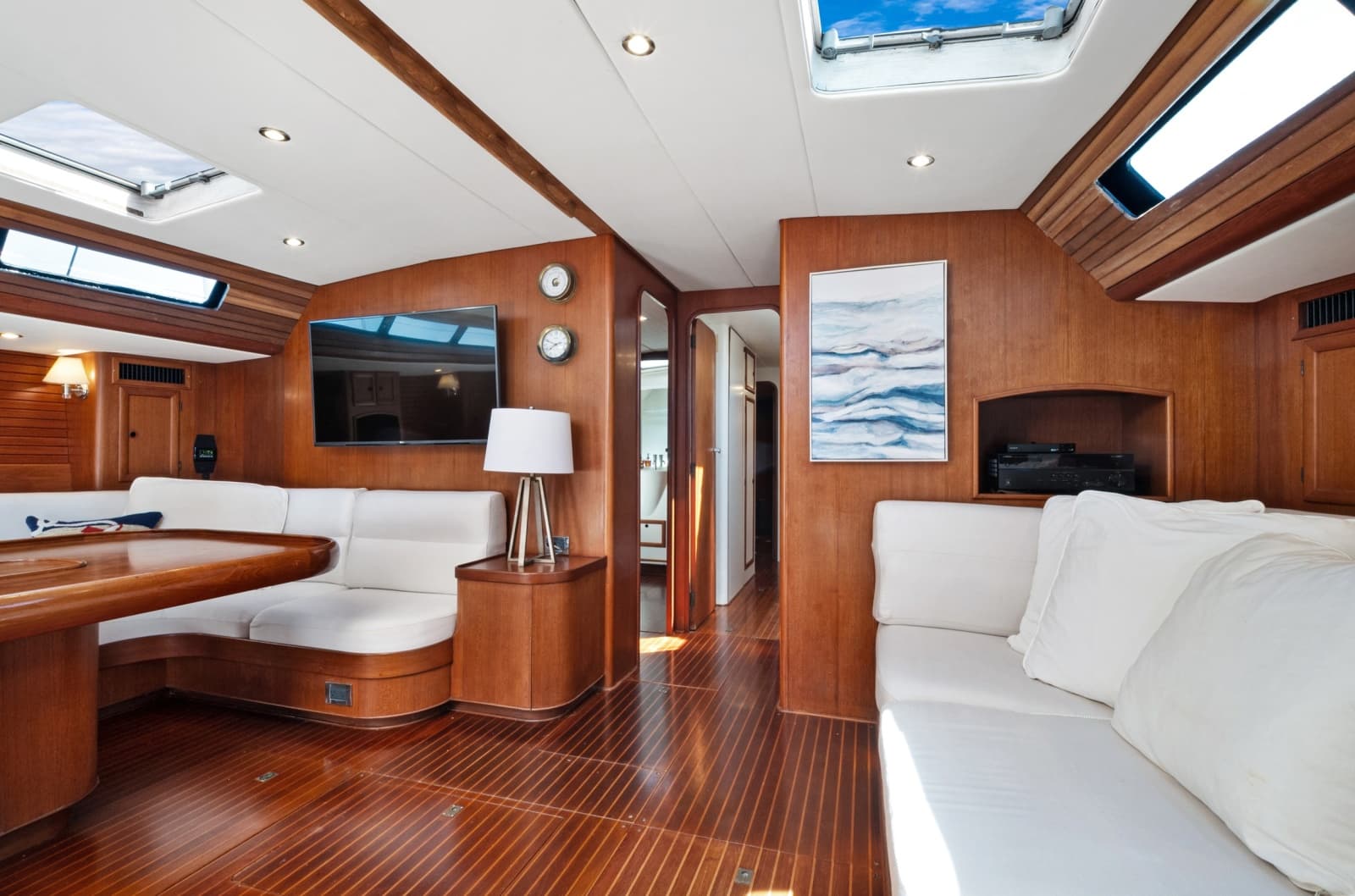 1991 Southern Wind 72 - Photo 18