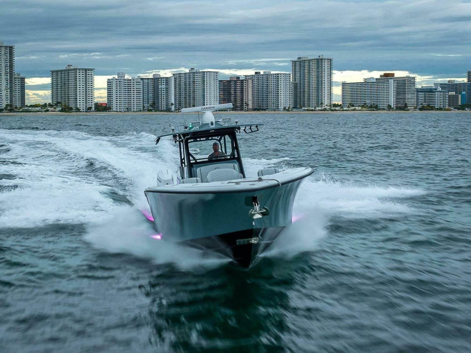 2024 Yellowfin 39 Offshore - Photo 4