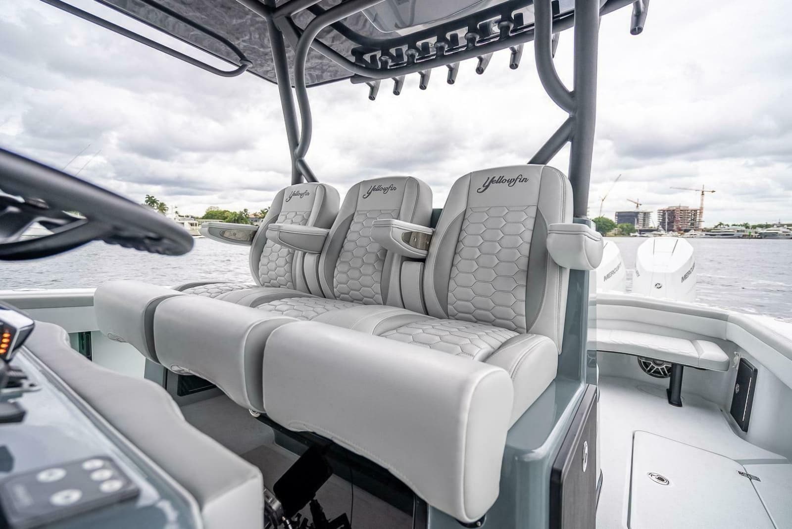 2024 Yellowfin 39 Offshore - Photo 24