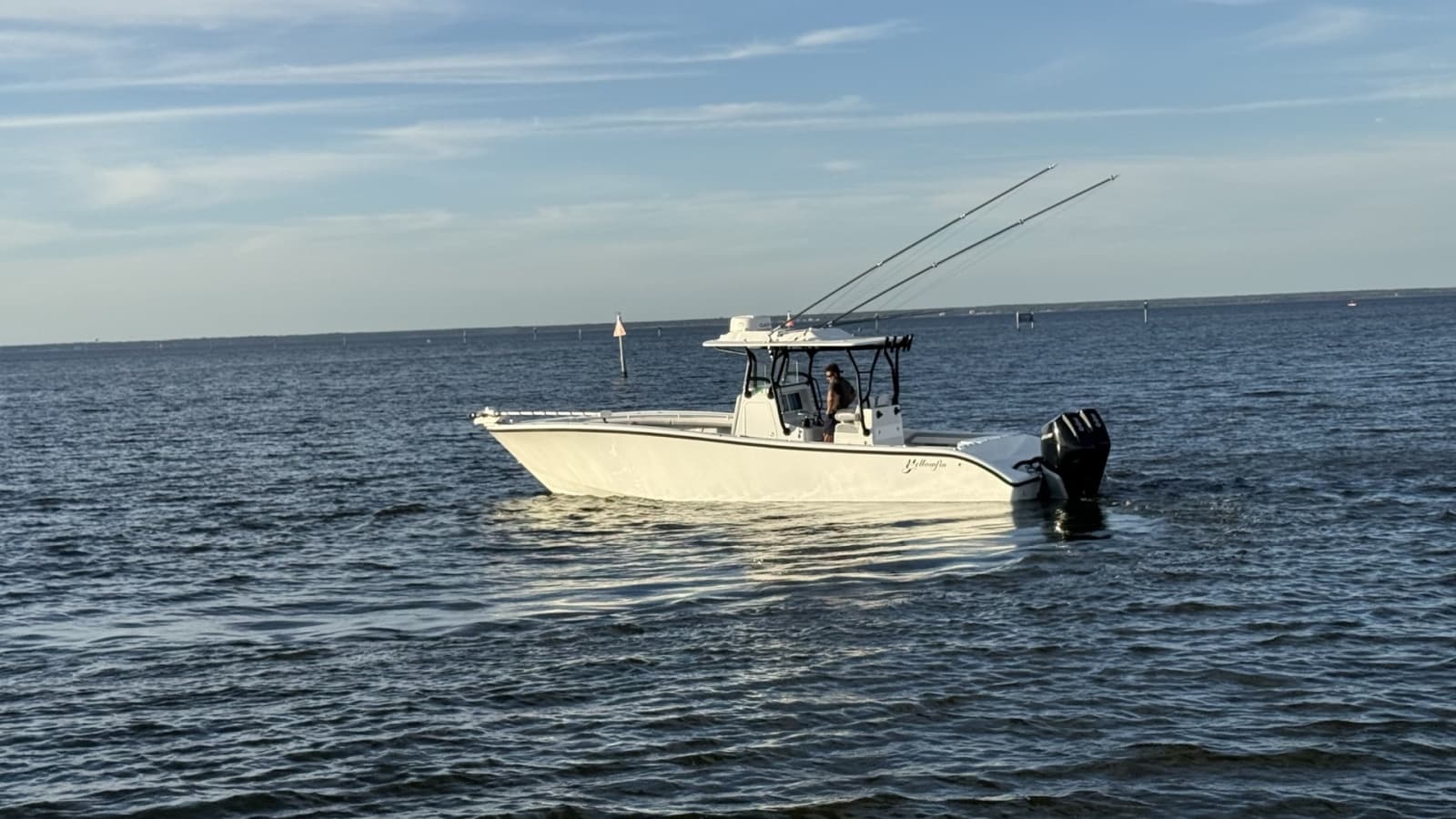 2022 Yellowfin 32 Offshore - Photo 3