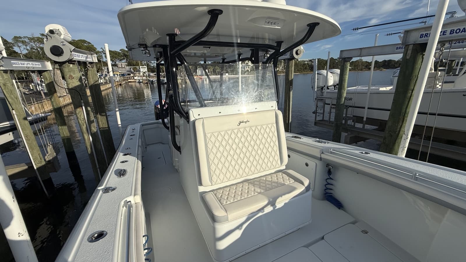 2022 Yellowfin 32 Offshore - Photo 26