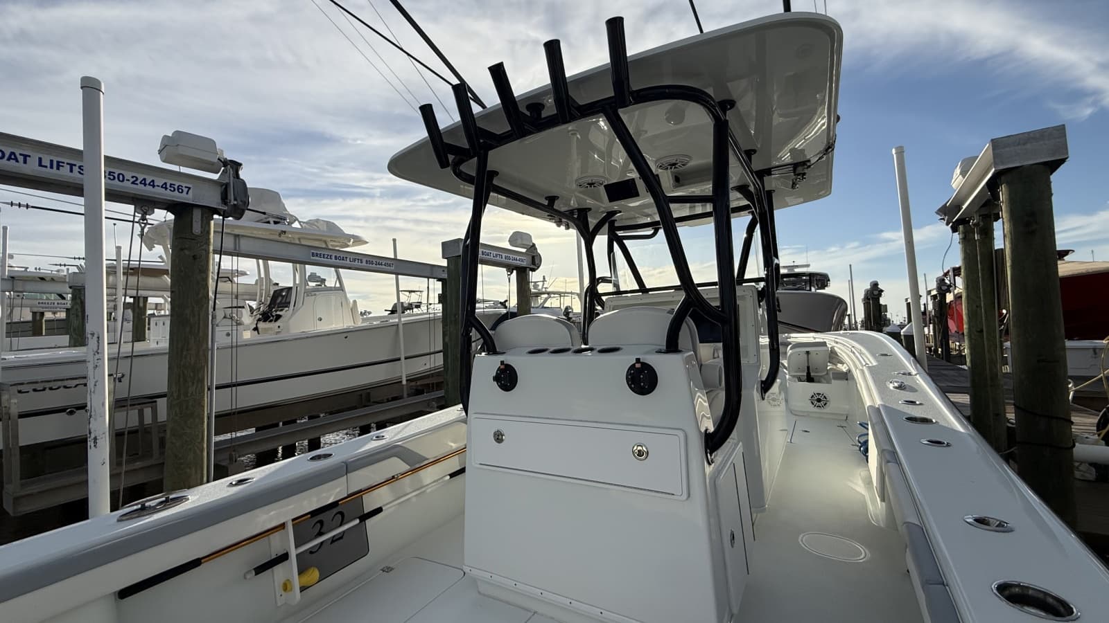 2022 Yellowfin 32 Offshore - Photo 5