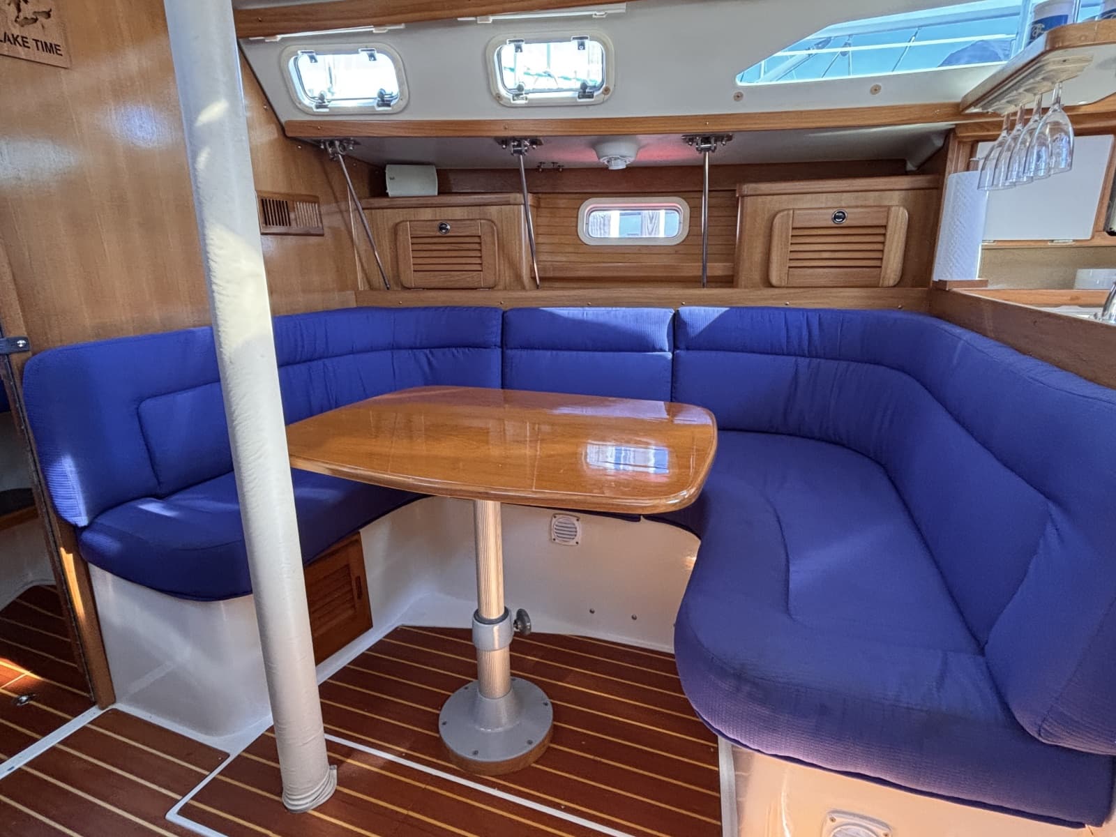 1999 Catalina  - Photo 60