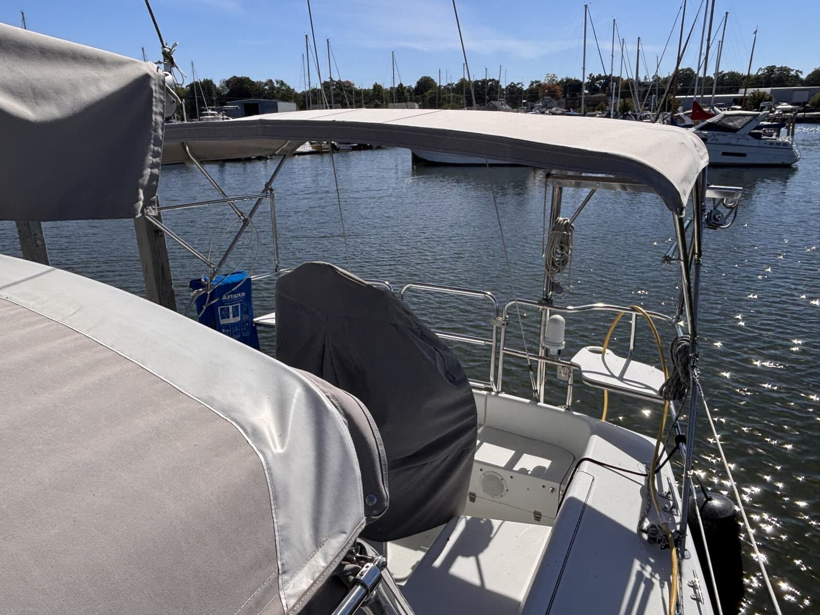 1999 Catalina  - Photo 28